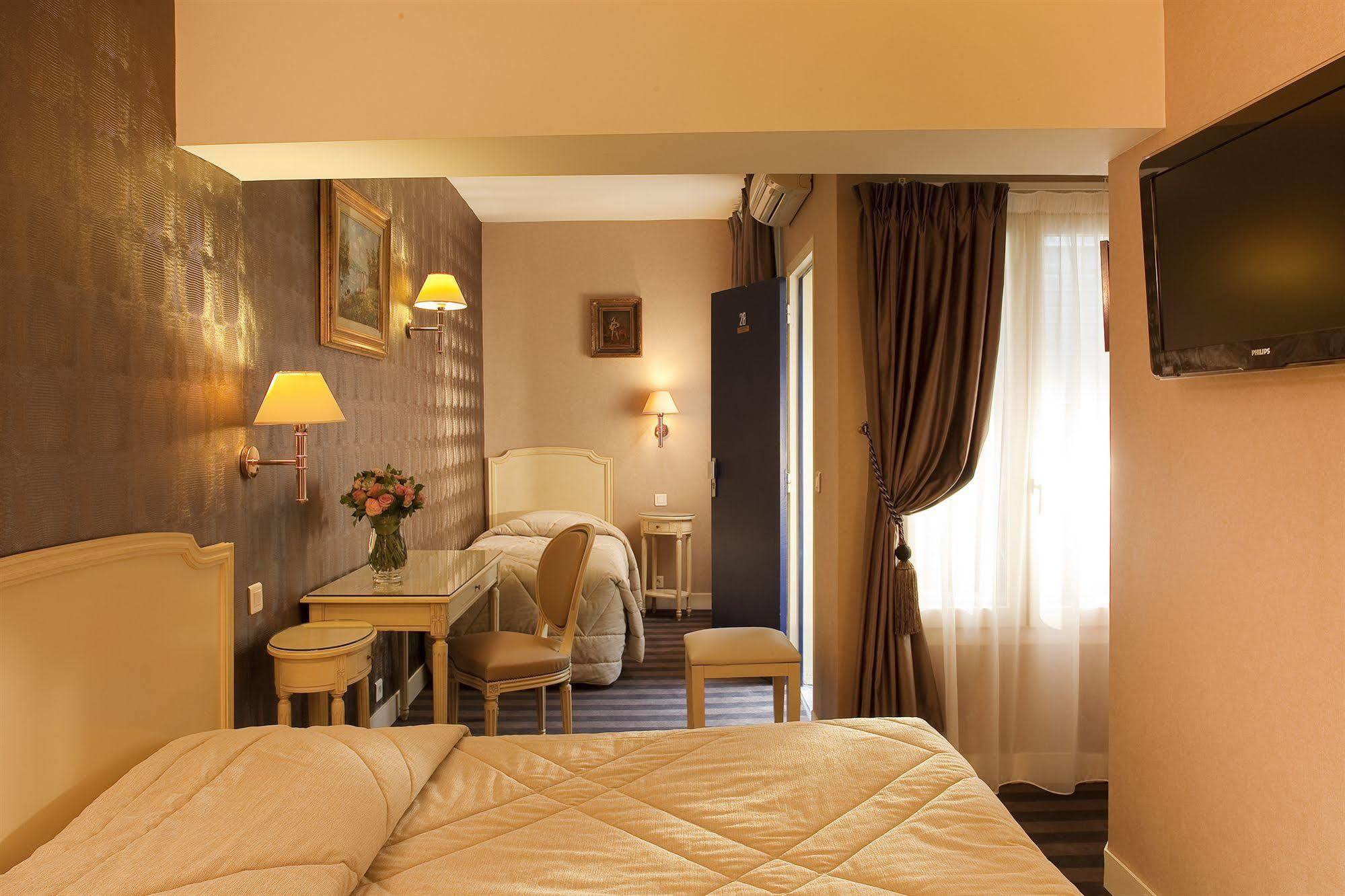 Hotel Riviera Elysees Paris Exterior foto